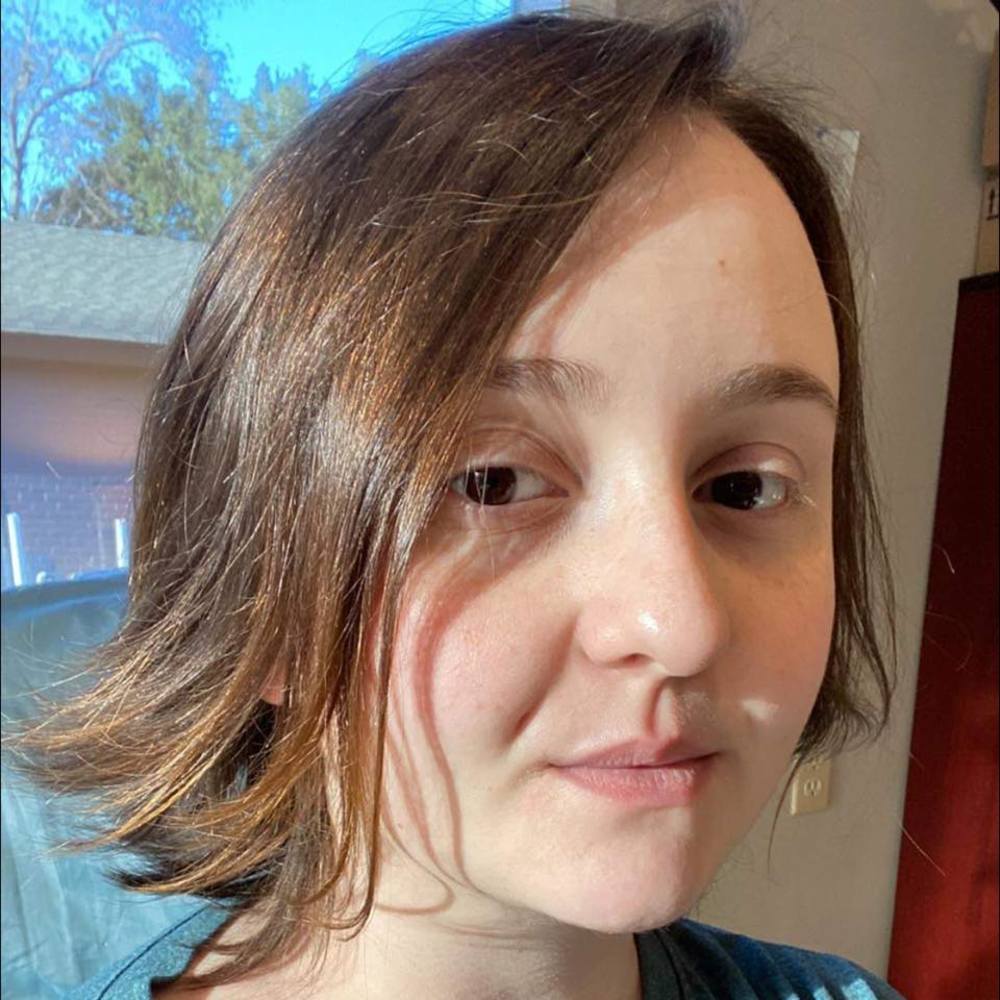 Meet your Posher, Angela